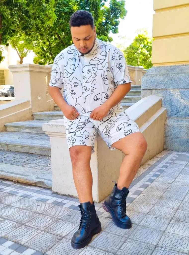 Look masculino plus size